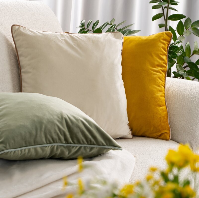 aRMZ4HK?size=1600&mt=X8StBtH3PV84EyV