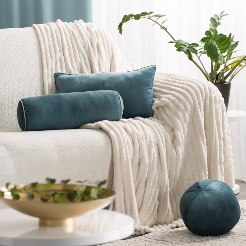 bNJxlFb?size=1600&mt=X8StBtH3PV84EyV